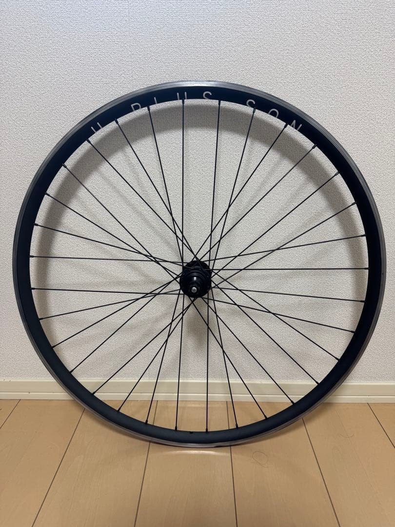 H PLUS SON archetype track wheel 黒 前後セット